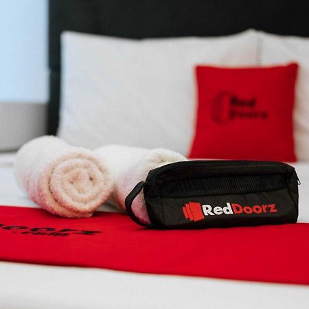 Hotel Reddoorz Near Mojokerto Train Station Exteriér fotografie