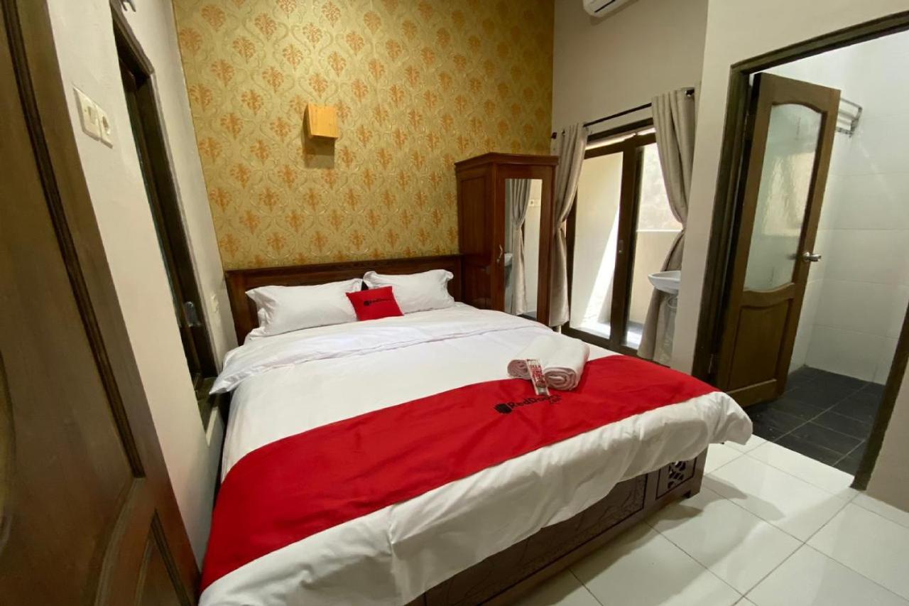 Hotel Reddoorz Near Mojokerto Train Station Exteriér fotografie